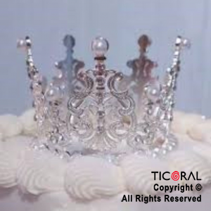 Coronita metal para decoracin de tortas plata 8 cm diametro x 1